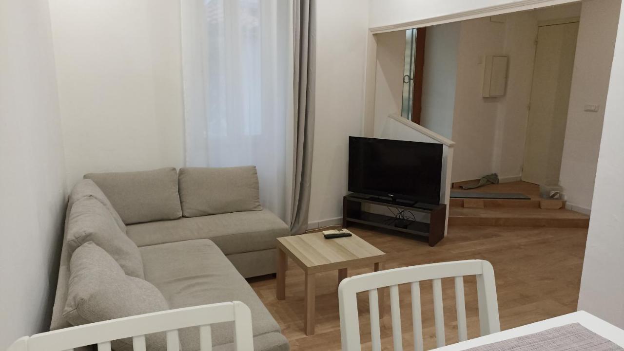 Studio Neuf Climatise Avec Terrasse #4 Toulon Exterior foto