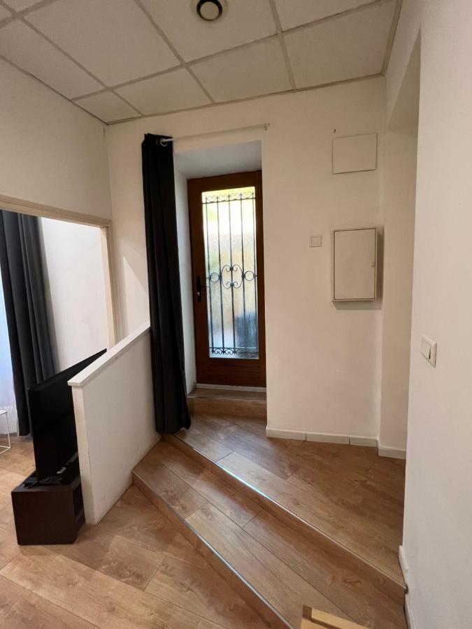 Studio Neuf Climatise Avec Terrasse #4 Toulon Exterior foto