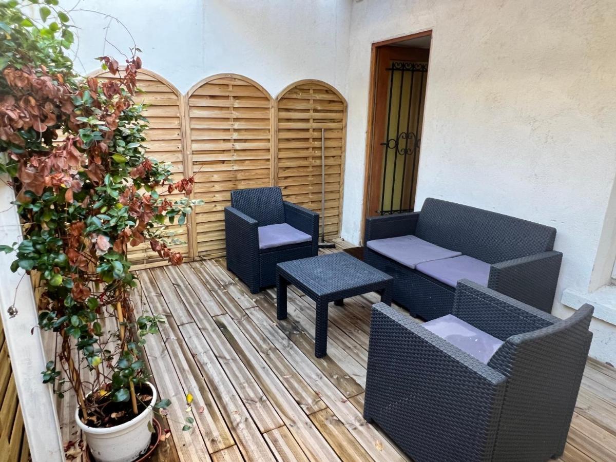 Studio Neuf Climatise Avec Terrasse #4 Toulon Exterior foto